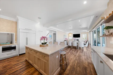 $5,595,000 | 10017 Corinthian Drive, Stone Harbor, NJ 08247