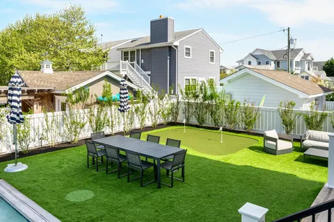 $5,595,000 | 10017 Corinthian Drive, Stone Harbor, NJ 08247