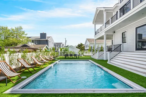 $5,595,000 | 10017 Corinthian Drive, Stone Harbor, NJ 08247