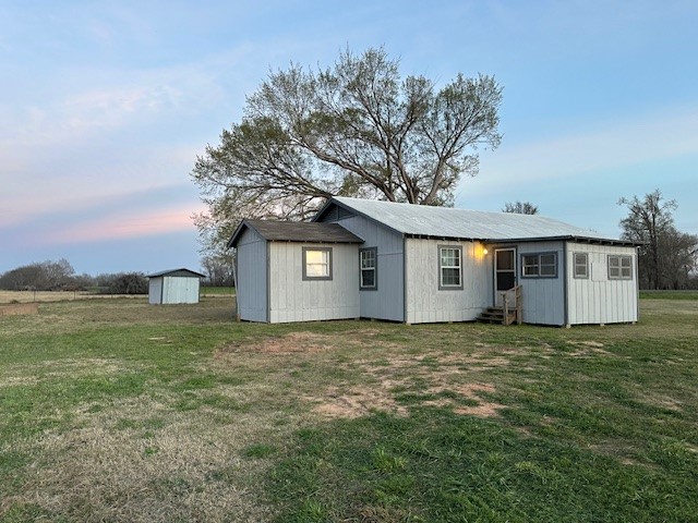 18943 Highway 7 Centerville, TX 75833 - Photo 2 of 33 a view of a house with a yard
