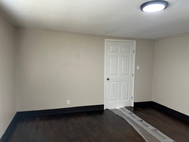18943 Highway 7 Centerville, TX 75833 - Photo 21 of 33 a view of an empty room and wooden floor