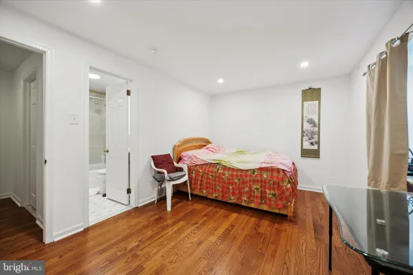 $2,500 | 25 North Buck Lane, Unit B, Haverford, PA 19041