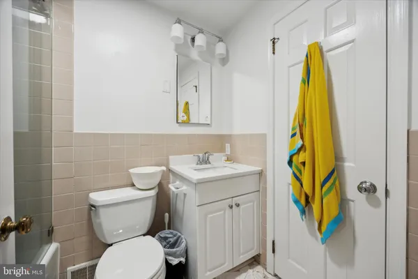 $2,500 | 25 North Buck Lane, Unit B, Haverford, PA 19041