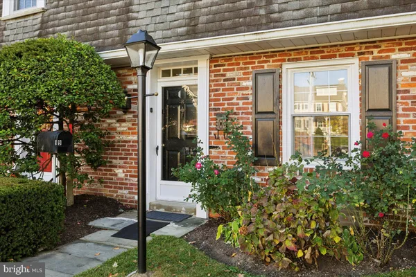 $2,500 | 25 North Buck Lane, Unit B, Haverford, PA 19041