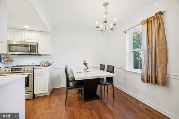 $2,500 | 25 North Buck Lane, Unit B, Haverford, PA 19041