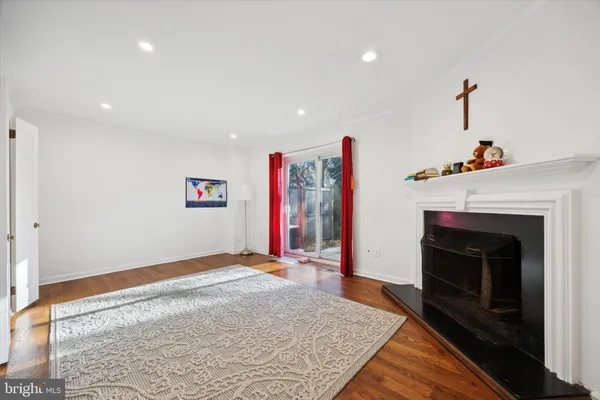 $2,500 | 25 North Buck Lane, Unit B, Haverford, PA 19041