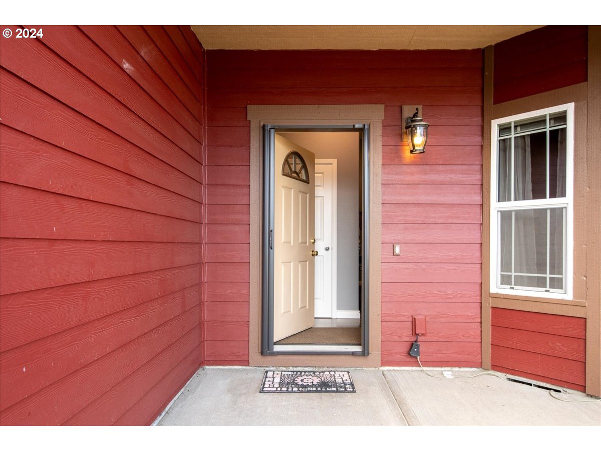 58672 Noble Road St. Helens, OR 97051 - Photo 3 of 35 Gallery Image 3