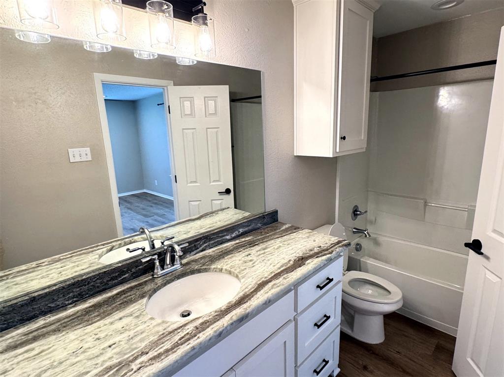 321 East Lake Street Krum, TX 76249 - Photo 23 of 24