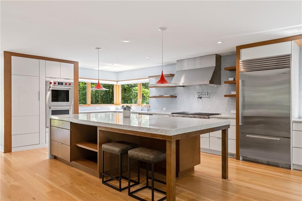 878 Barton Woods Road Northeast Atlanta, GA 30307 - Photo 12 of 75 Gallery Image 12