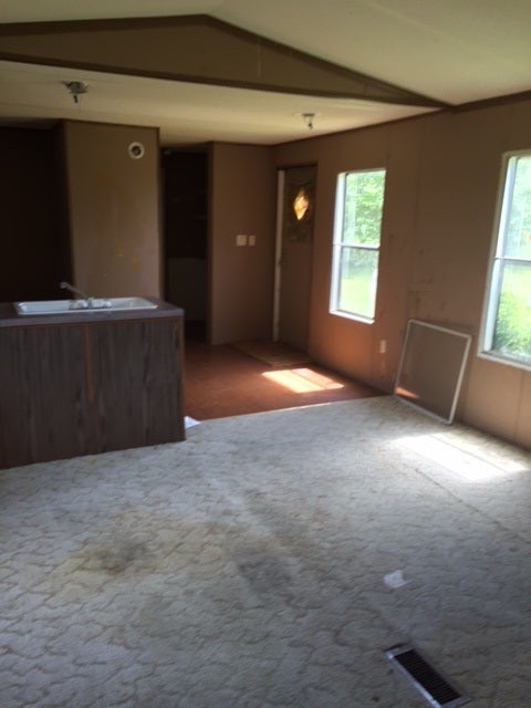 4983 Franklin Road Scottsville, KY 42164 - Photo 6 of 8 Gallery Image 6