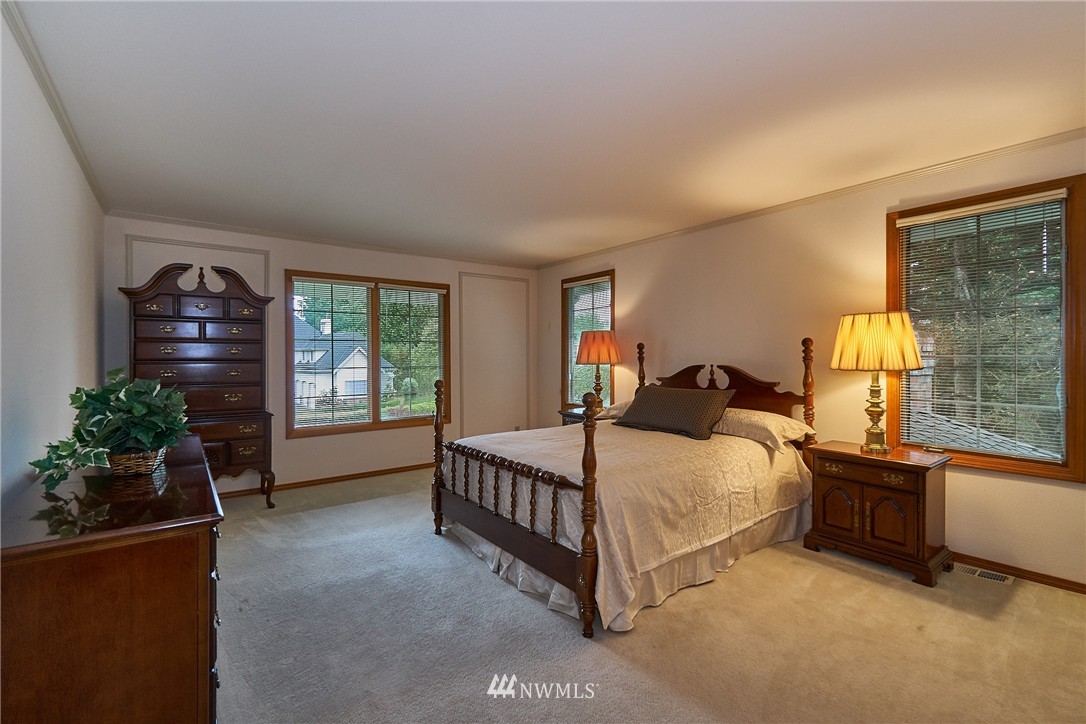 17527 187th Place Southeast Renton, WA 98058 - Photo 14 of 24 Gallery Image 14