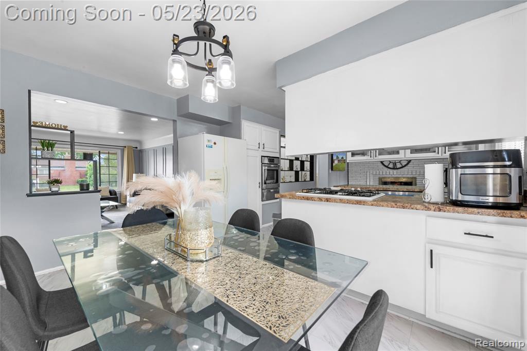 29410 Runey Drive Warren, MI 48092 - Photo 16 of 33
