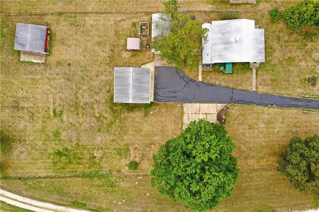 2946 Arthur Road Springfield, OH 45502 - Photo 3 of 28