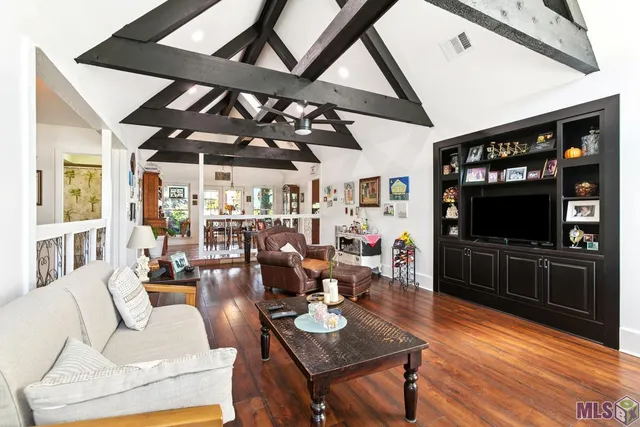 $267,000 | 2223 West Canterbury Drive, Laplace, LA 70068