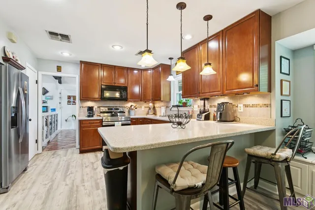 $267,000 | 2223 West Canterbury Drive, Laplace, LA 70068