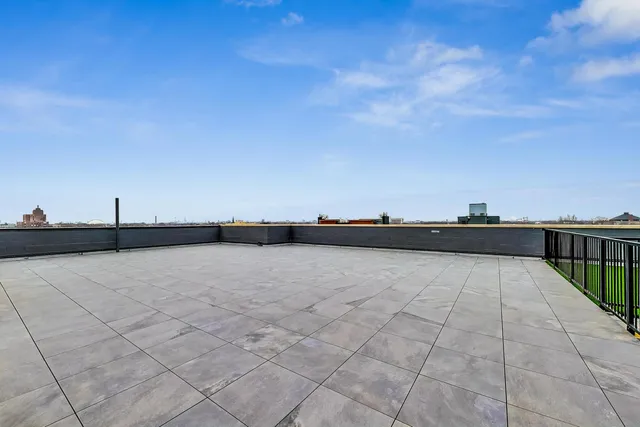 $775,000 | 1317 North Western Avenue, Unit 503, Chicago, IL 60622