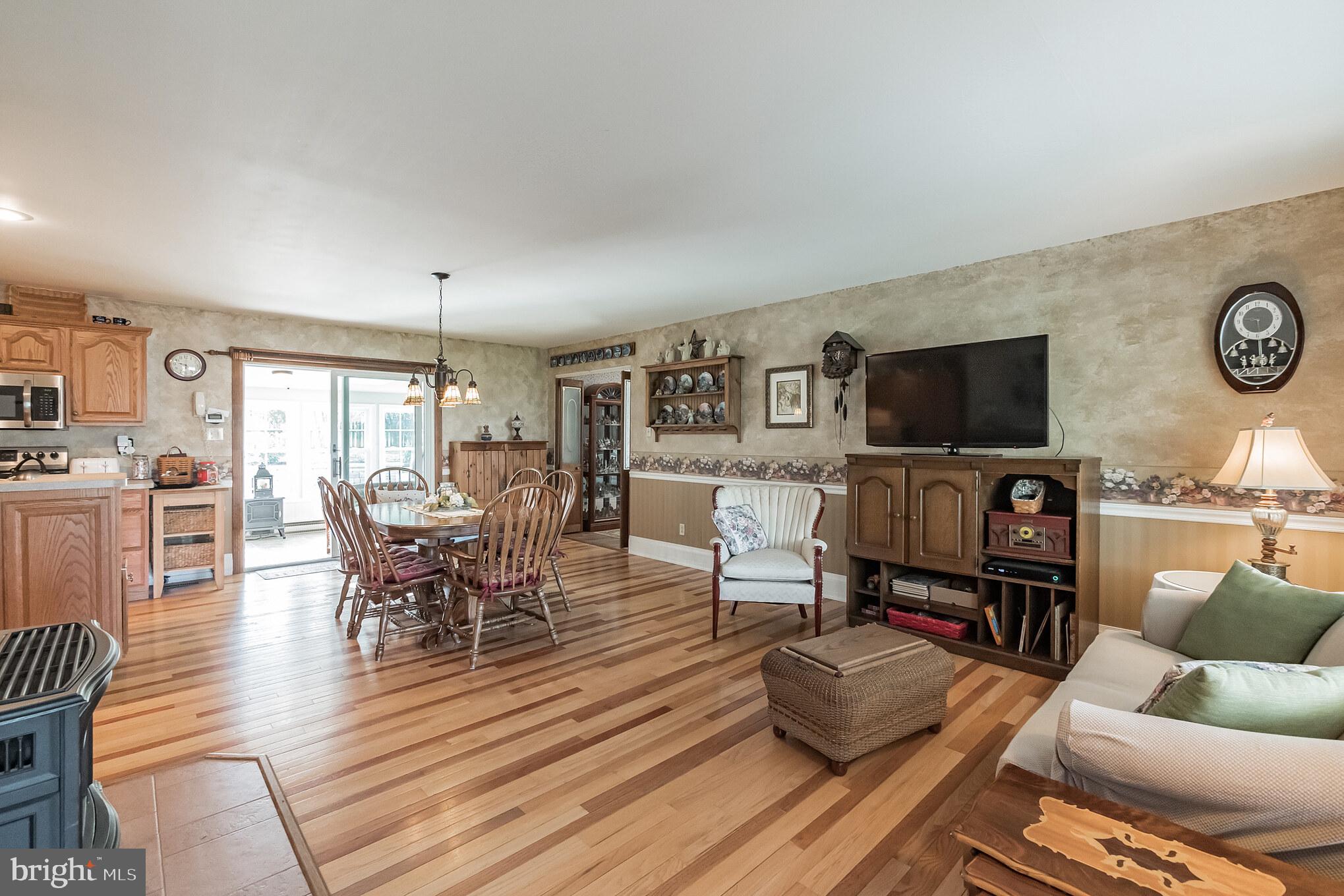 410 Lockhouse Road Falling Waters, WV 25419 - Photo 4 of 30 Family Room