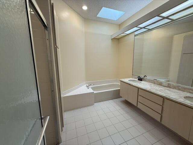 7461 Southeast Autumn Lane Hobe Sound, FL 33455 - Photo 14 of 31 IMG_4536