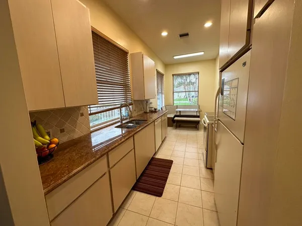 $490,000 | 7461 Southeast Autumn Lane, Hobe Sound, FL 33455