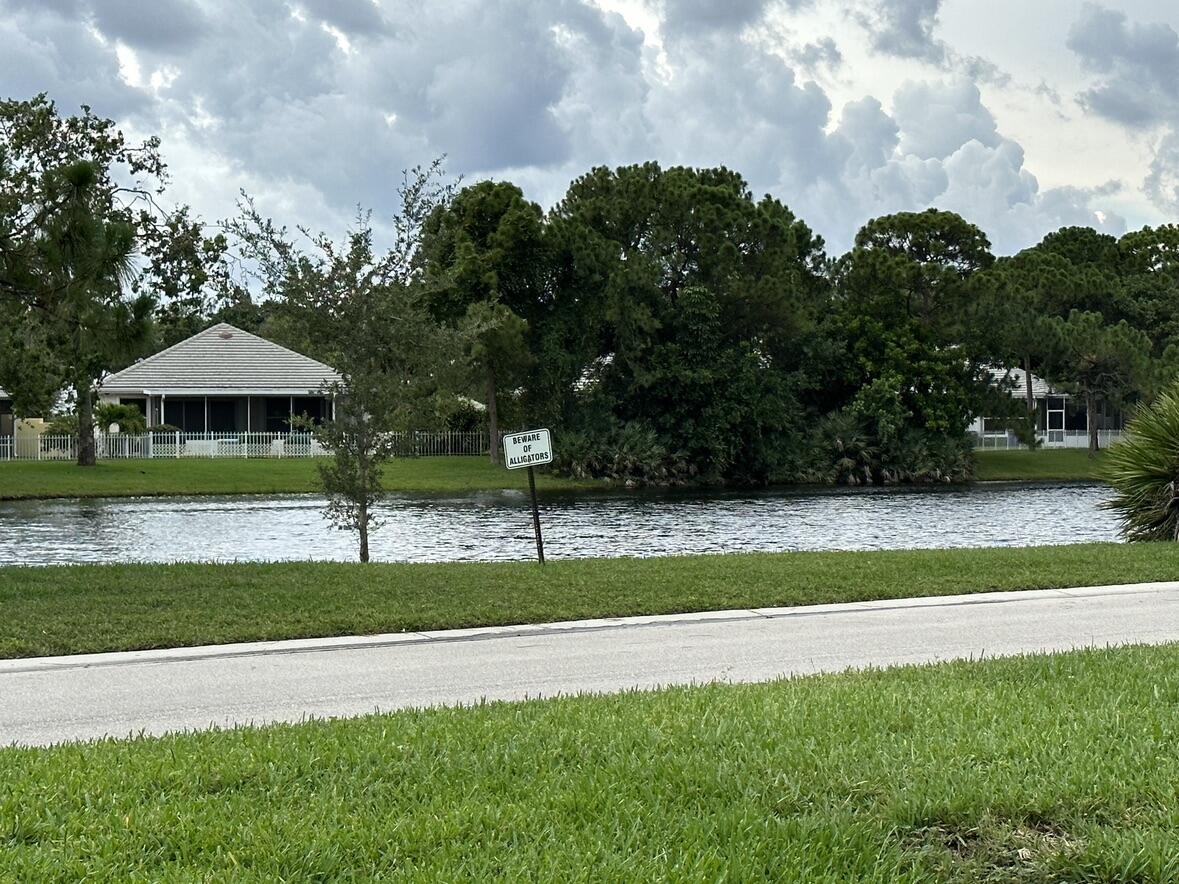 7461 Southeast Autumn Lane Hobe Sound, FL 33455 - Photo 29 of 35 IMG_3330