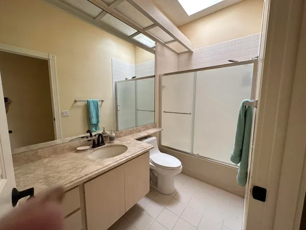 $490,000 | 7461 Southeast Autumn Lane, Hobe Sound, FL 33455