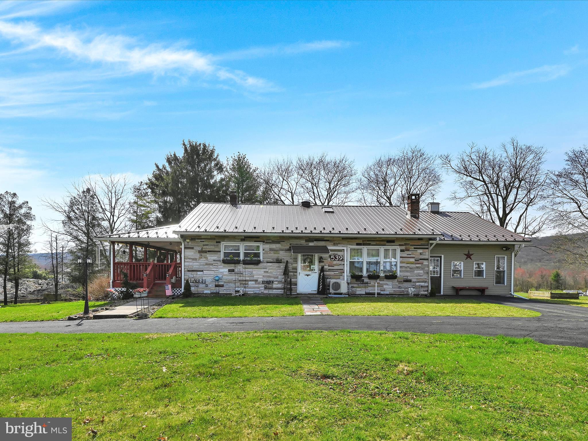 539 Suedberg Road Pine Grove, PA 17963 - Photo 2 of 36 Front
