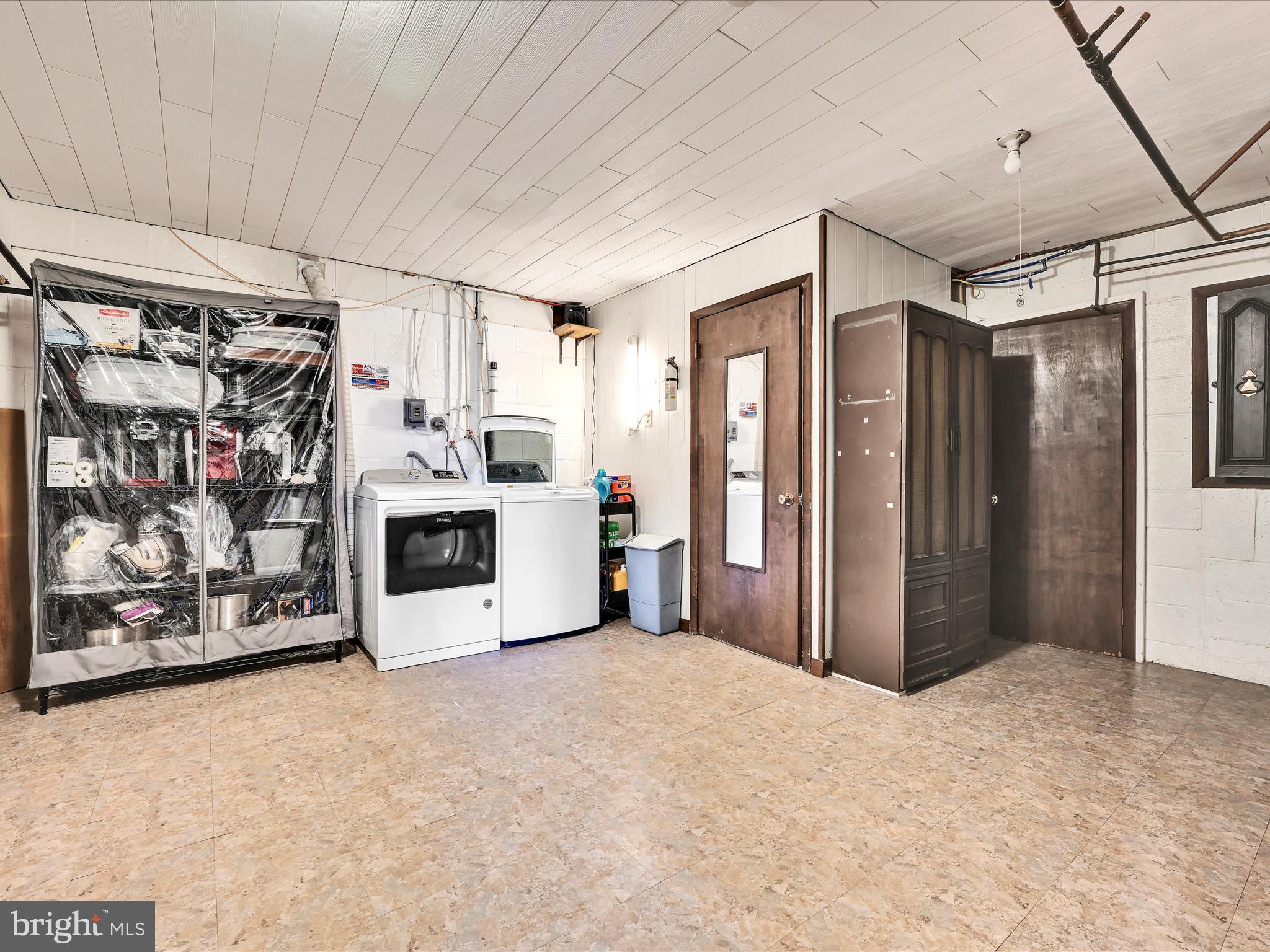 539 Suedberg Road Pine Grove, PA 17963 - Photo 21 of 36 Laundry Room