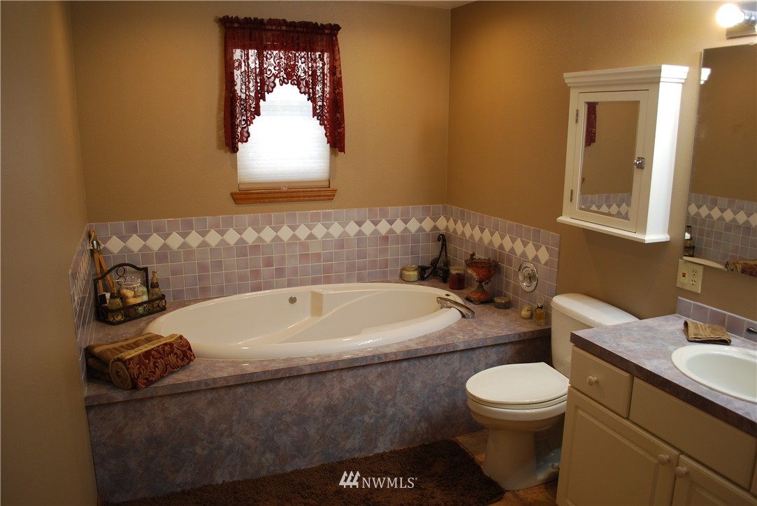 134 East Mox Chehalis Road McCleary, WA 98557 - Photo 14 of 20 Gallery Image 14