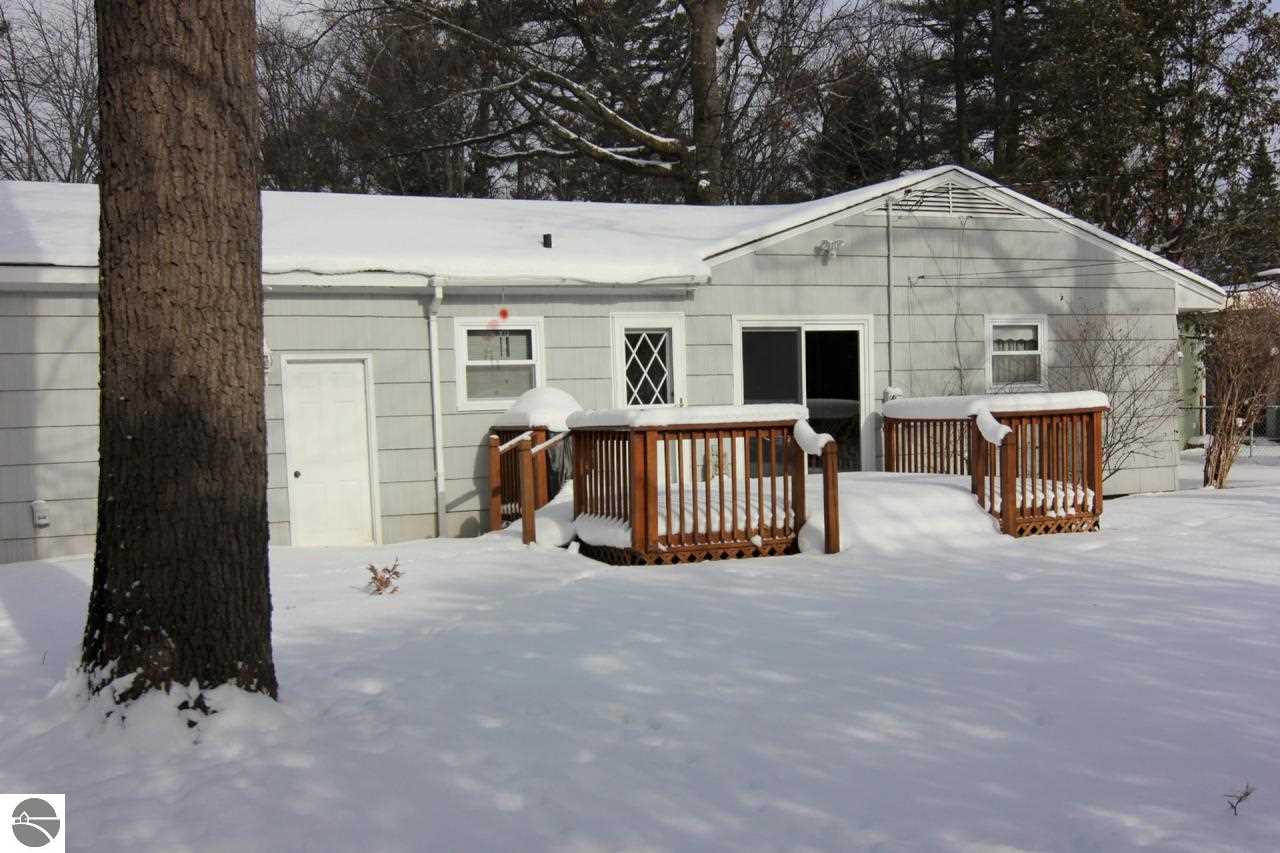 1226 Anderson Road Traverse City, MI 49686 - Photo 18 of 22 1794195-17.JPG
