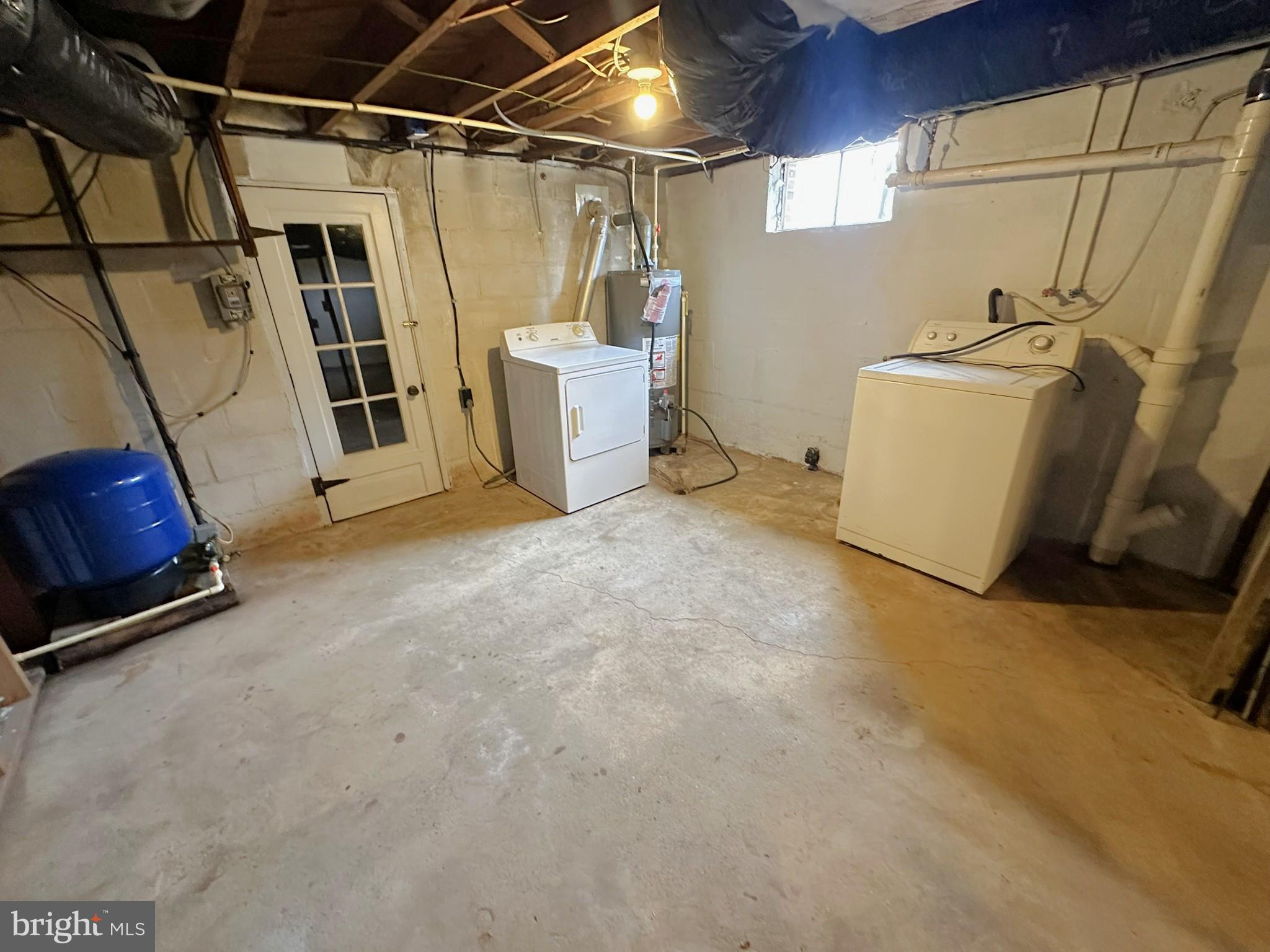 6751 York Road Spring Grove, PA 17362 - Photo 47 of 50 a utility room with dryer and washer