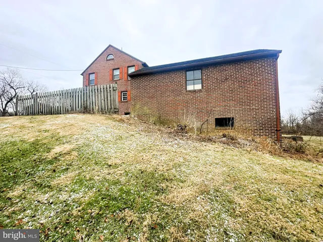 $295,000 | 6751 York Road, Spring Grove, PA 17362