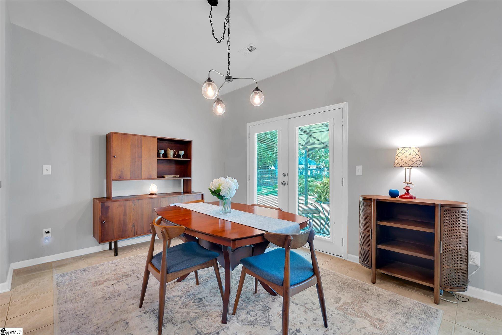 57 Seminole Drive Simpsonville, SC 29680 - Photo 10 of 40