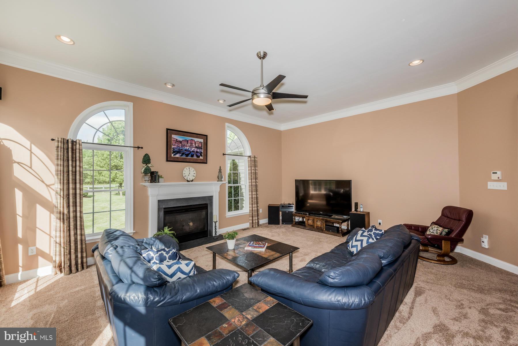 2935 New Rover Road West Friendship, MD 21794 - Photo 15 of 30 Family Room