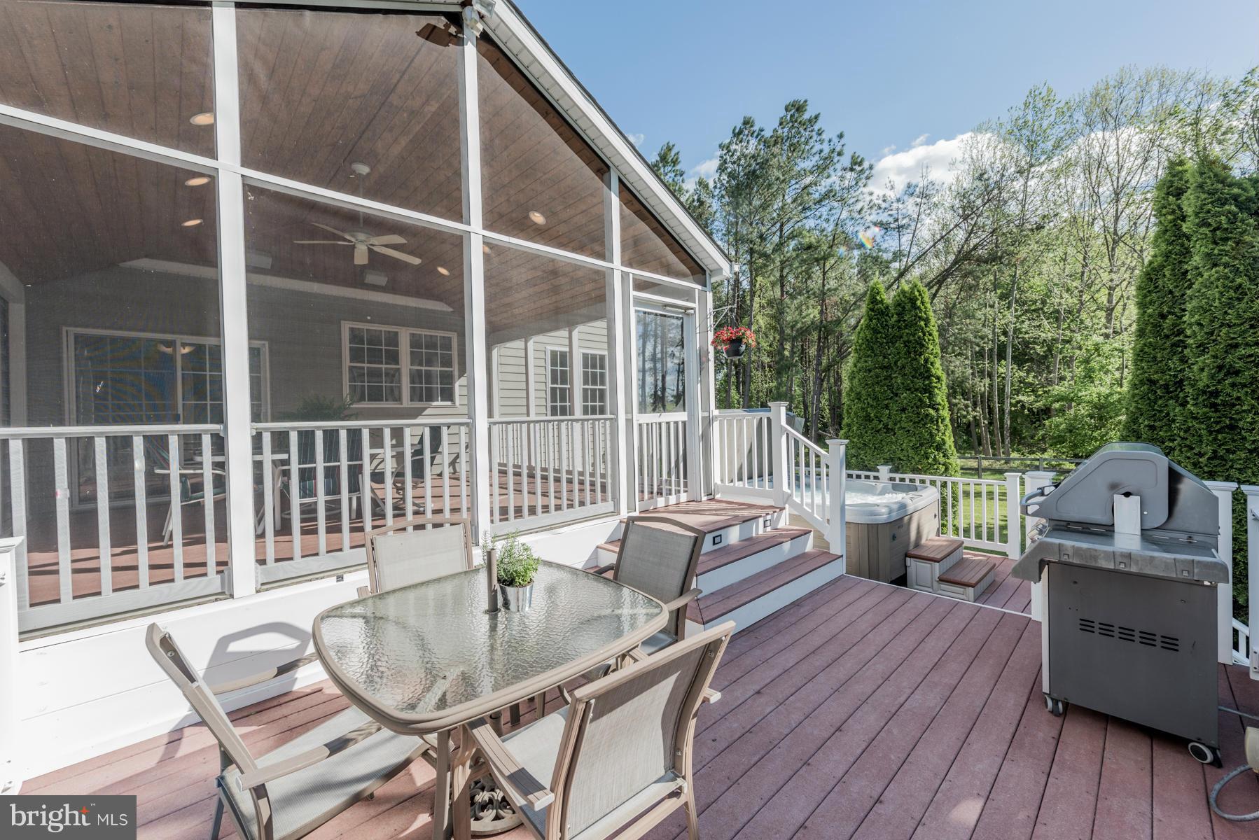 2935 New Rover Road West Friendship, MD 21794 - Photo 18 of 30 Deck