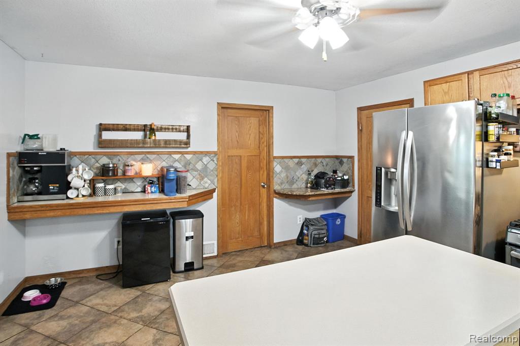540 Grand River Road Bancroft, MI 48414 - Photo 6 of 20