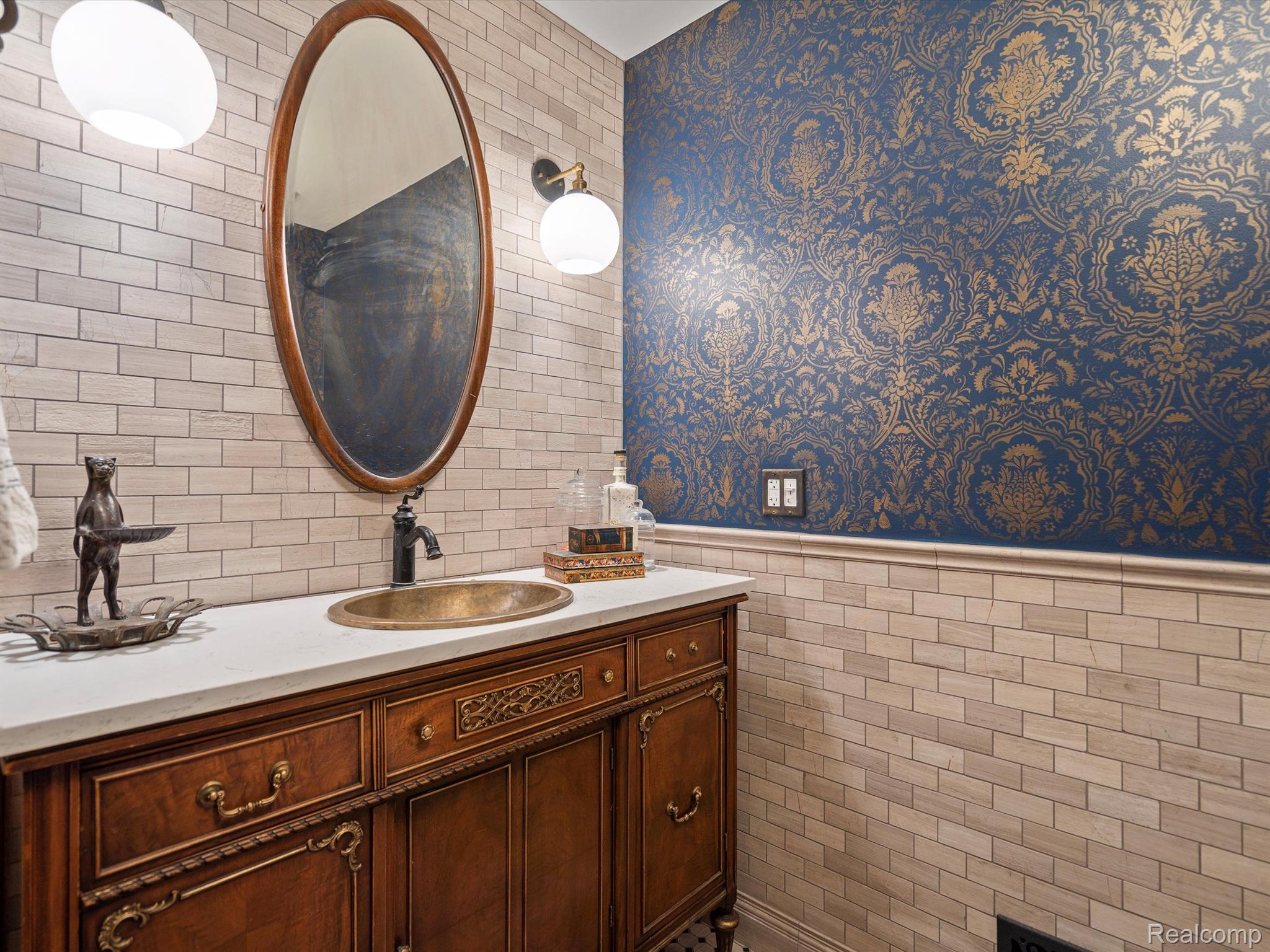 734 Edgewood Drive Rochester, MI 48306 - Photo 42 of 76 Gallery Image 42