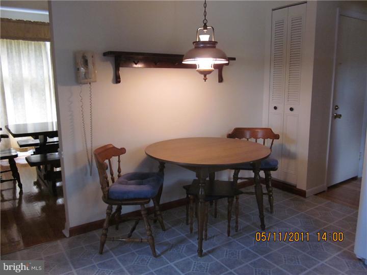 8402 Chippewa Road Philadelphia, PA 19128 - Photo 12 of 24