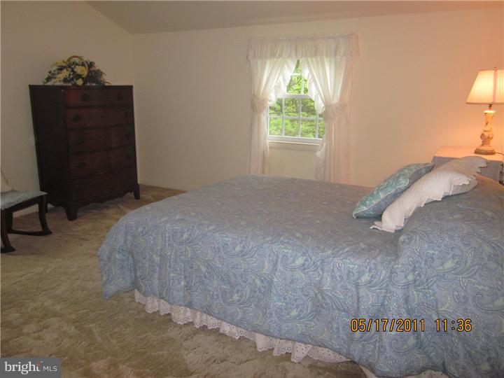 8402 Chippewa Road Philadelphia, PA 19128 - Photo 15 of 24 Bedroom 2