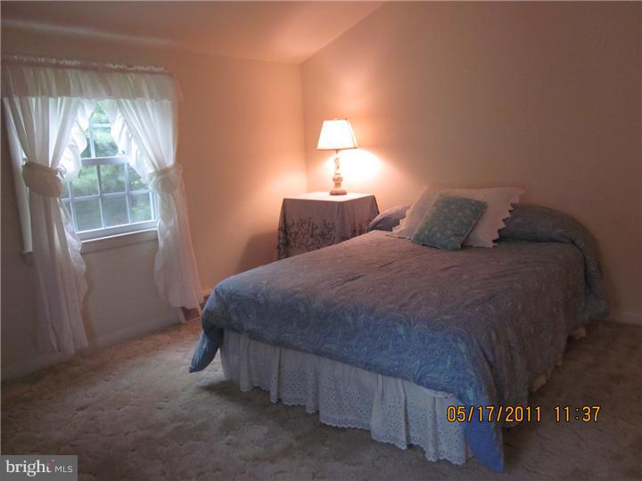 8402 Chippewa Road Philadelphia, PA 19128 - Photo 16 of 24 Bedroom 2