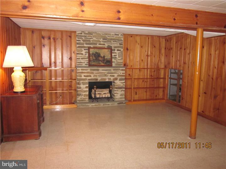 8402 Chippewa Road Philadelphia, PA 19128 - Photo 20 of 24 Basement - Finished