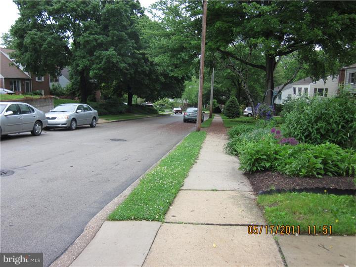 8402 Chippewa Road Philadelphia, PA 19128 - Photo 22 of 24 View