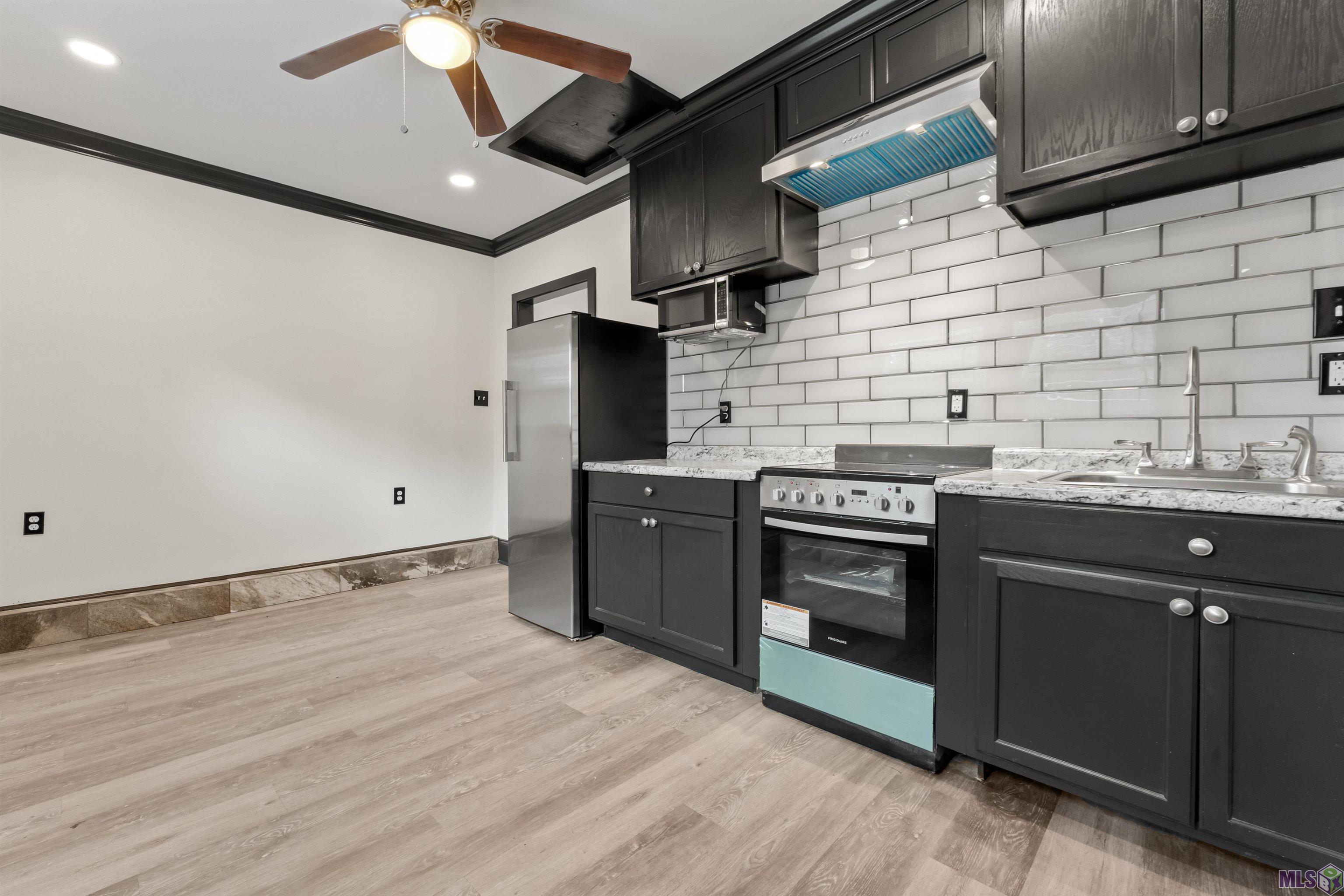 3650 Perkins Road Baton Rouge, LA 70808 - Photo 38 of 50 Apartment Kitchen Area