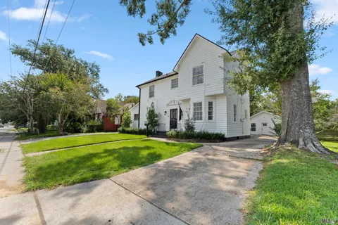 $605,000 | 3650 Perkins Road, Baton Rouge, LA 70808