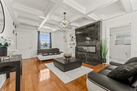 $605,000 | 3650 Perkins Road, Baton Rouge, LA 70808