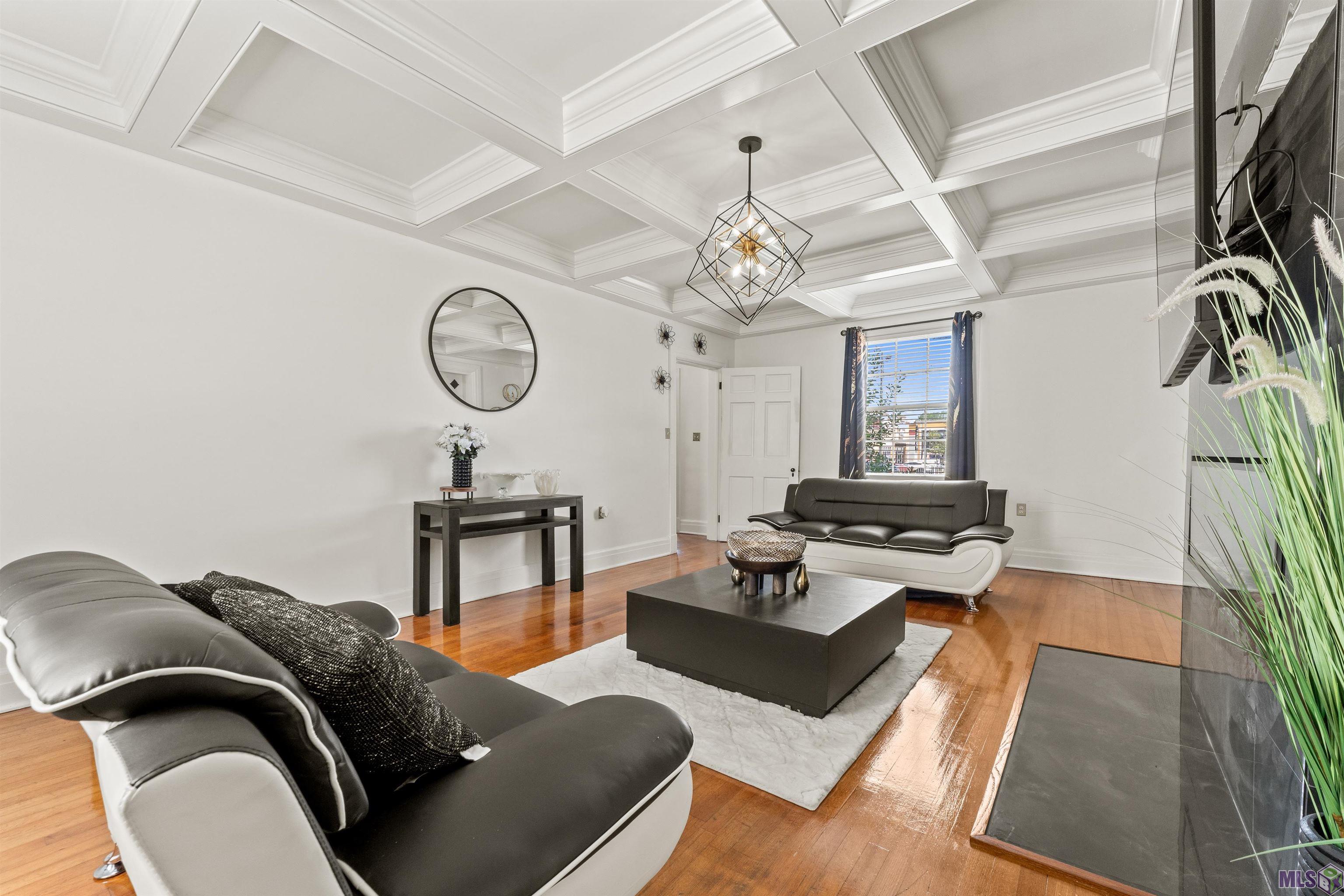 3650 Perkins Road Baton Rouge, LA 70808 - Photo 8 of 50 Living Room