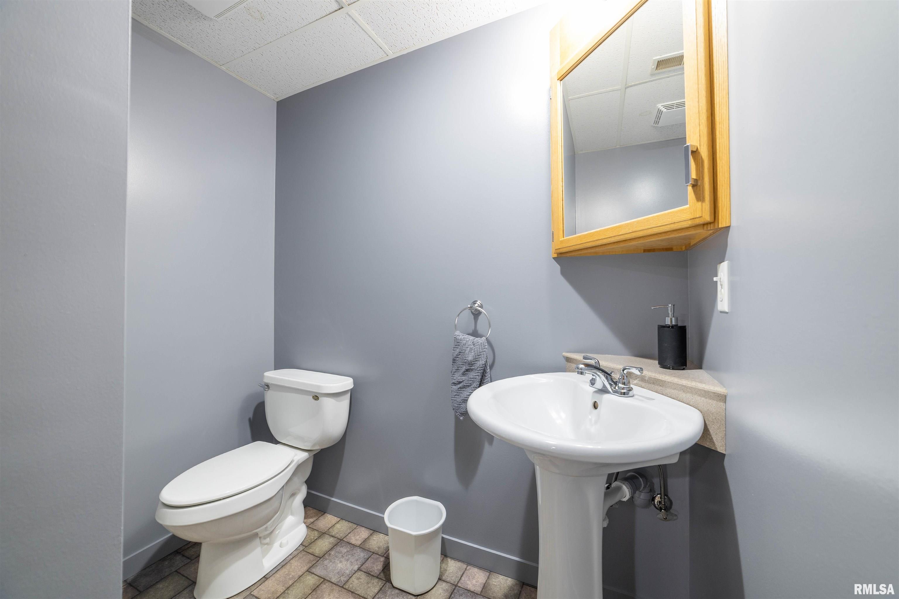1110 East 1900th Street Liberty, IL 62347 - Photo 14 of 22