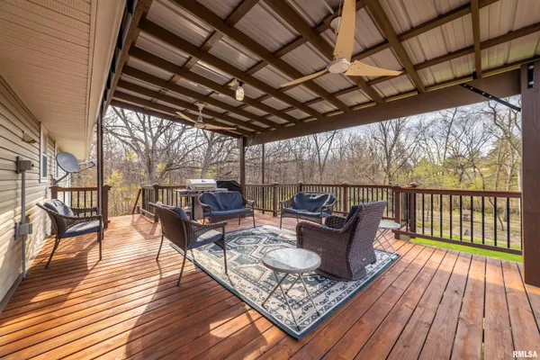 $350,000 | 1110 East 1900th Street, Liberty, IL 62347