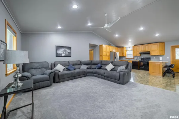 $350,000 | 1110 East 1900th Street, Liberty, IL 62347