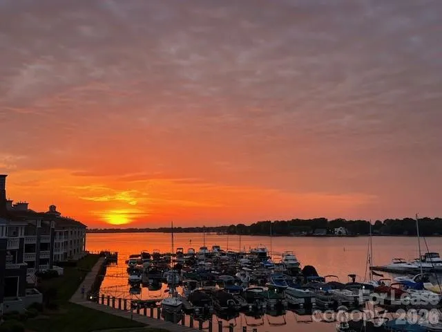 $2,700 | 18749 Vineyard Point Lane, Cornelius, NC 28031