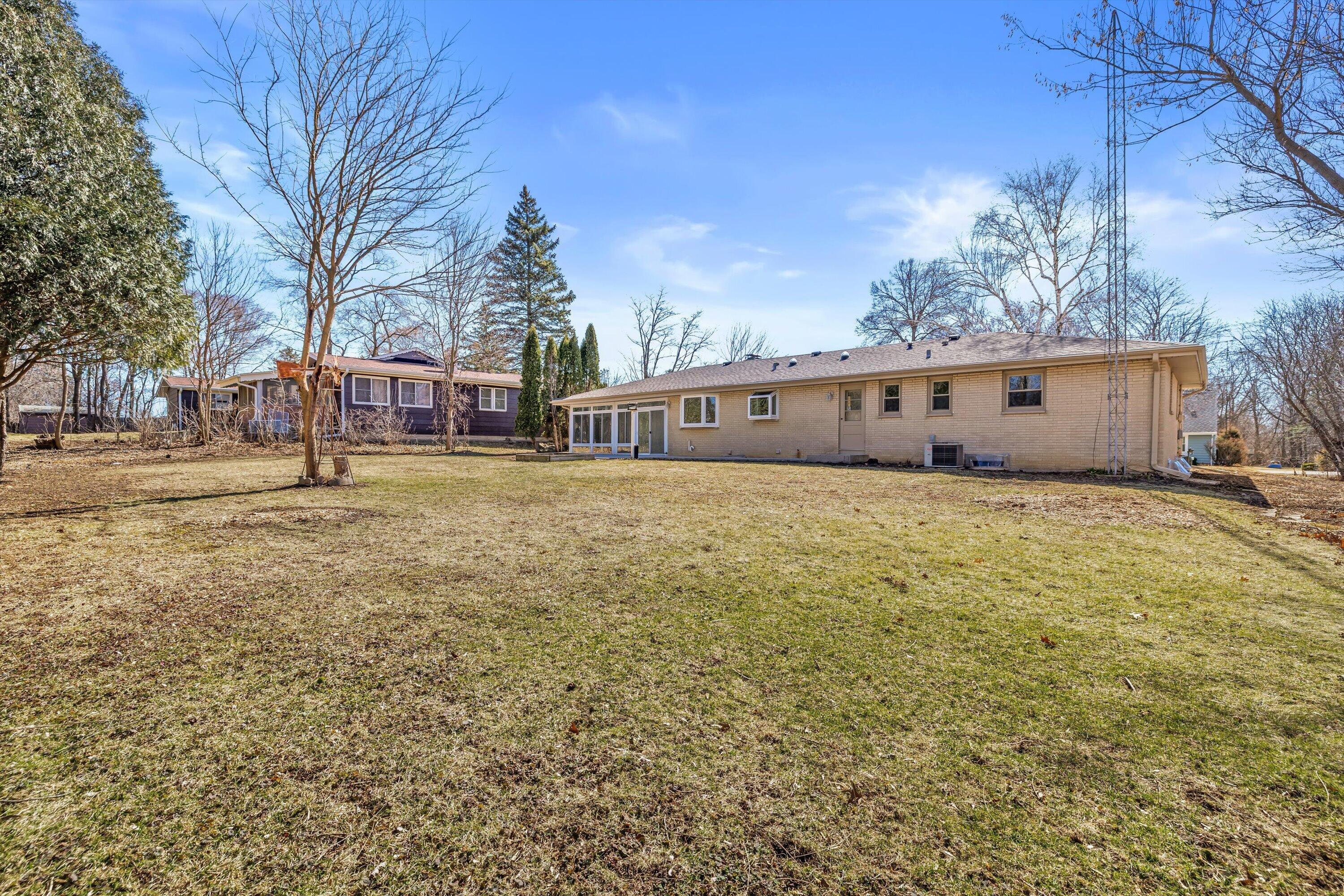 5506 82nd Street Pleasant Prairie, WI 53142 - Photo 33 of 41 40-36-IMG_0413